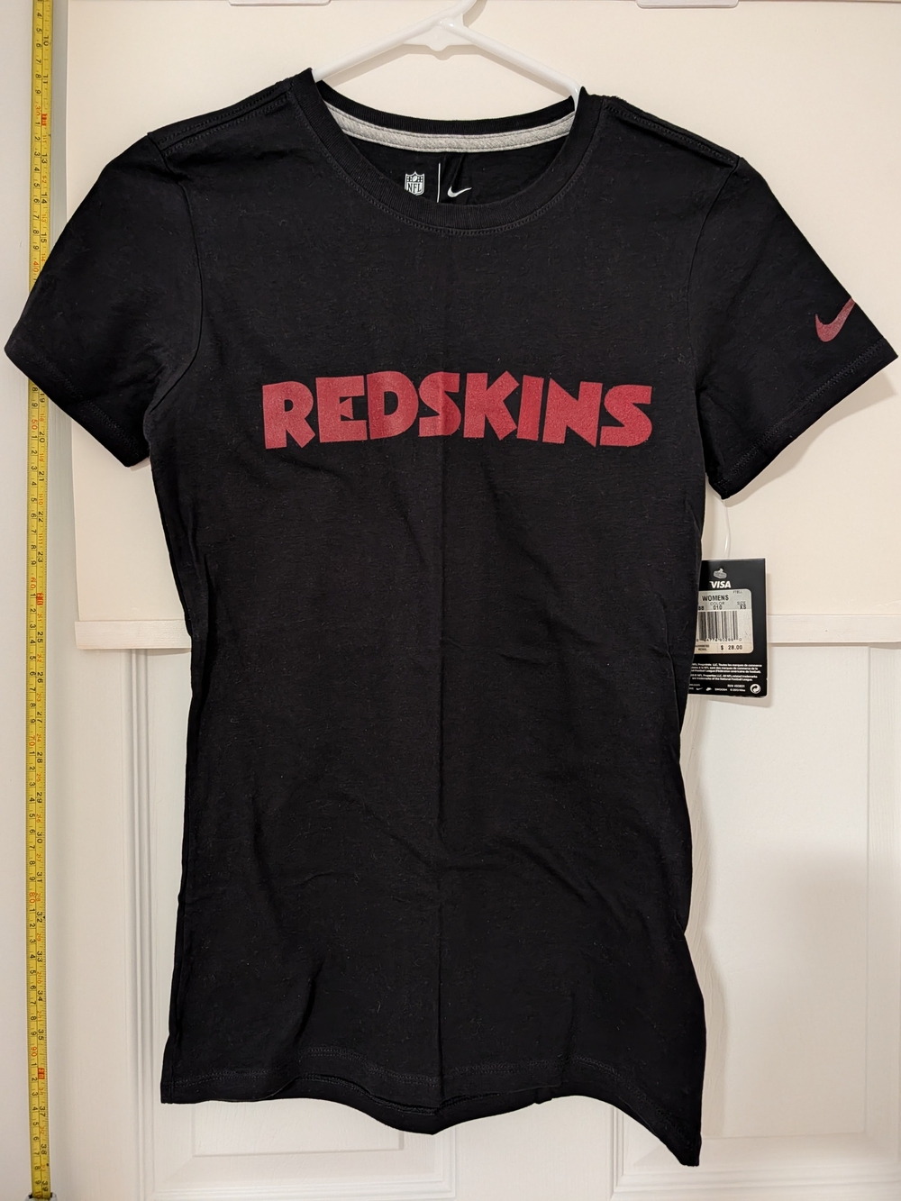 Nike Women's Black 'Redskins' Graphic Tee